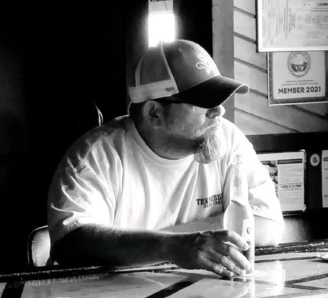 Moontower Bar & Grill